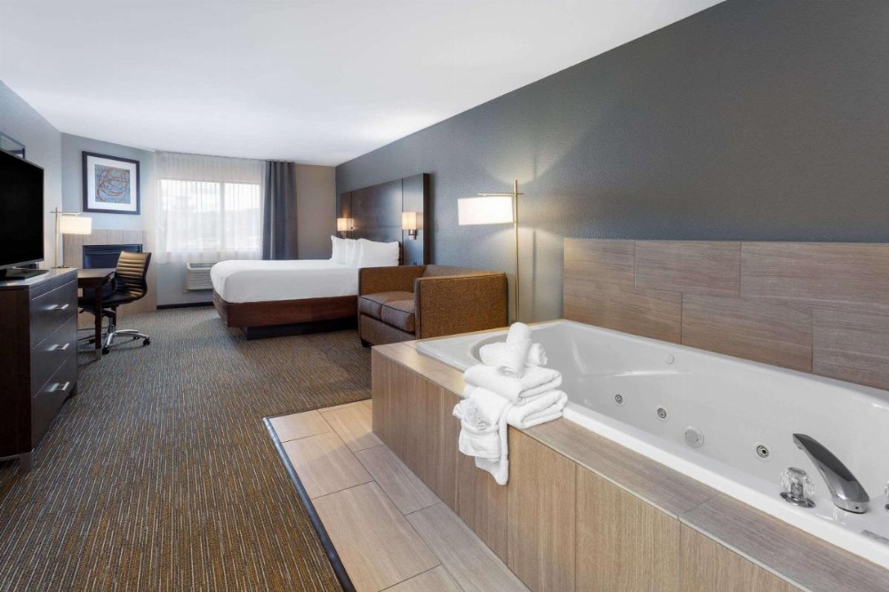 Room image 2